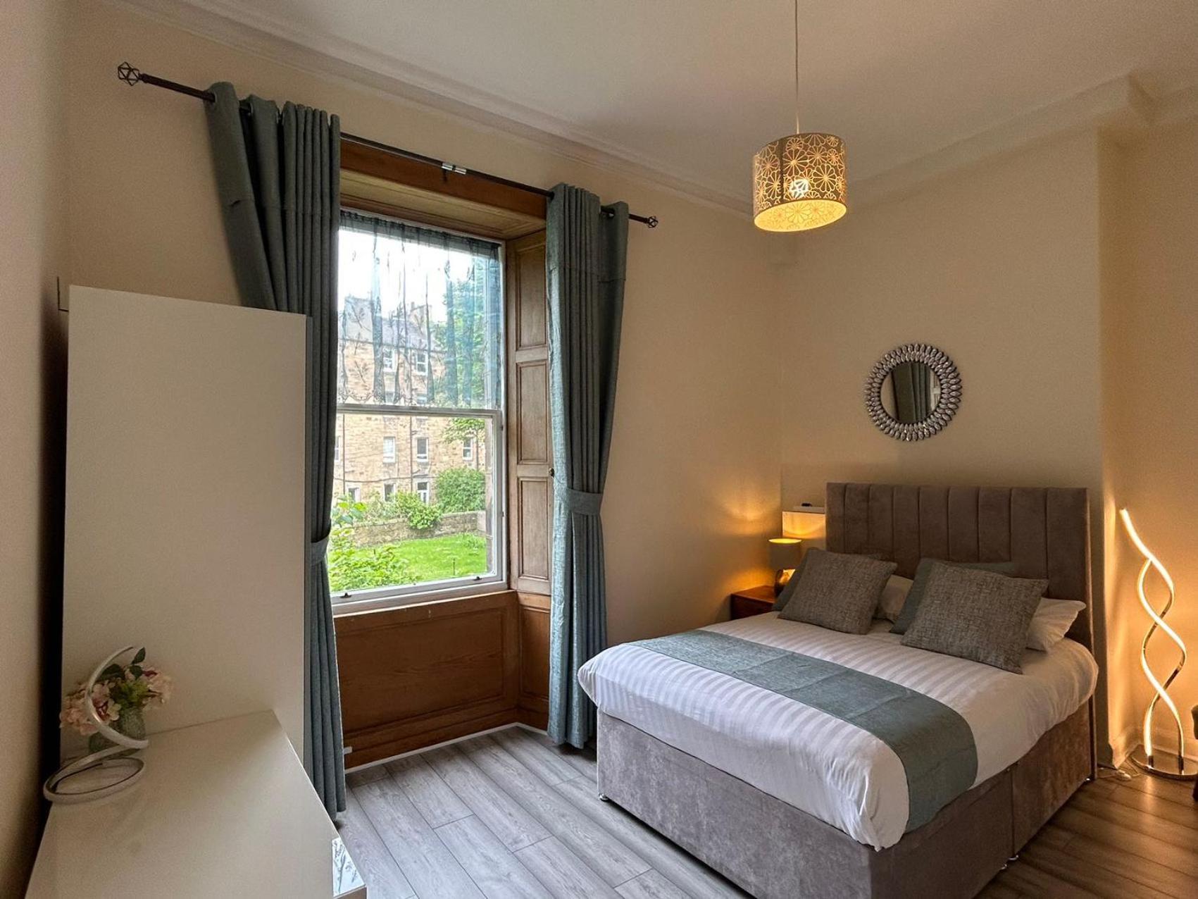 Newington Accommodation Edinburgh Bagian luar foto
